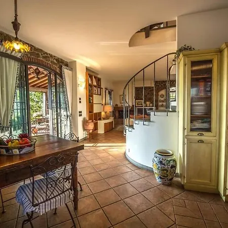 Villa Borgo Clara *